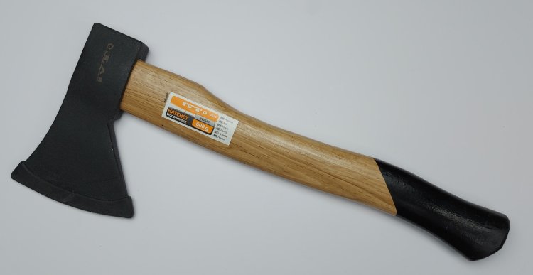 0625 Топор с деревянной ручкой 600 гр
